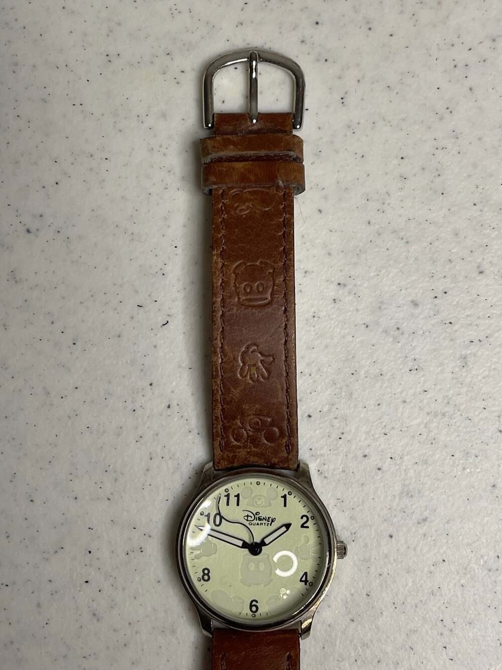 90’s Disney Time Works Mickey Mouse Glow in the Dark Watch w Leather Strap - Picture 5 of 7